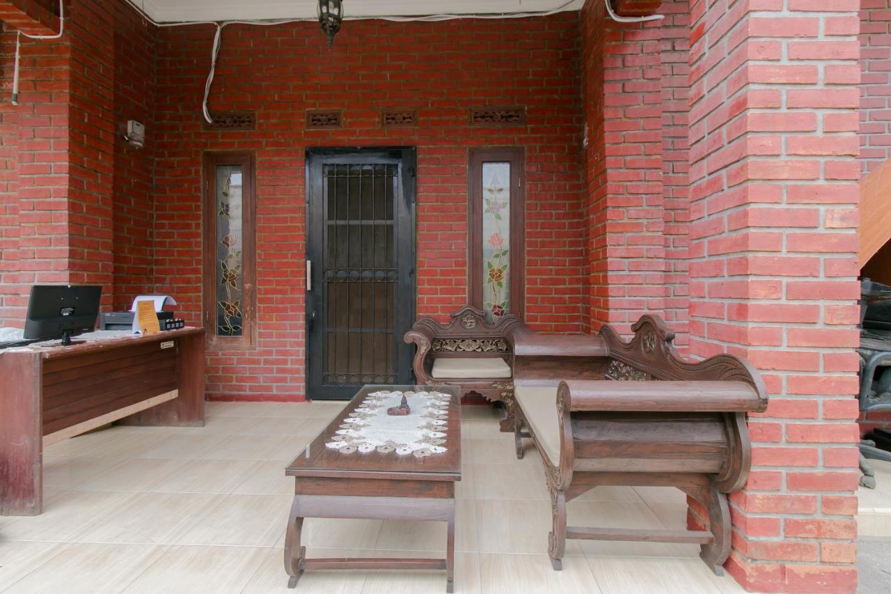 Ayu Homestay Syariah Sukabumi Bagian luar foto